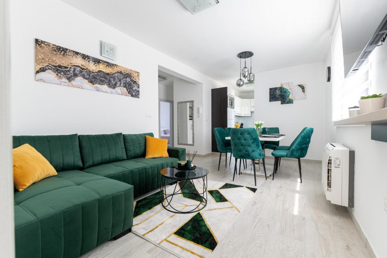 Silver Luxury Apartment Trogir Eksteriør billede